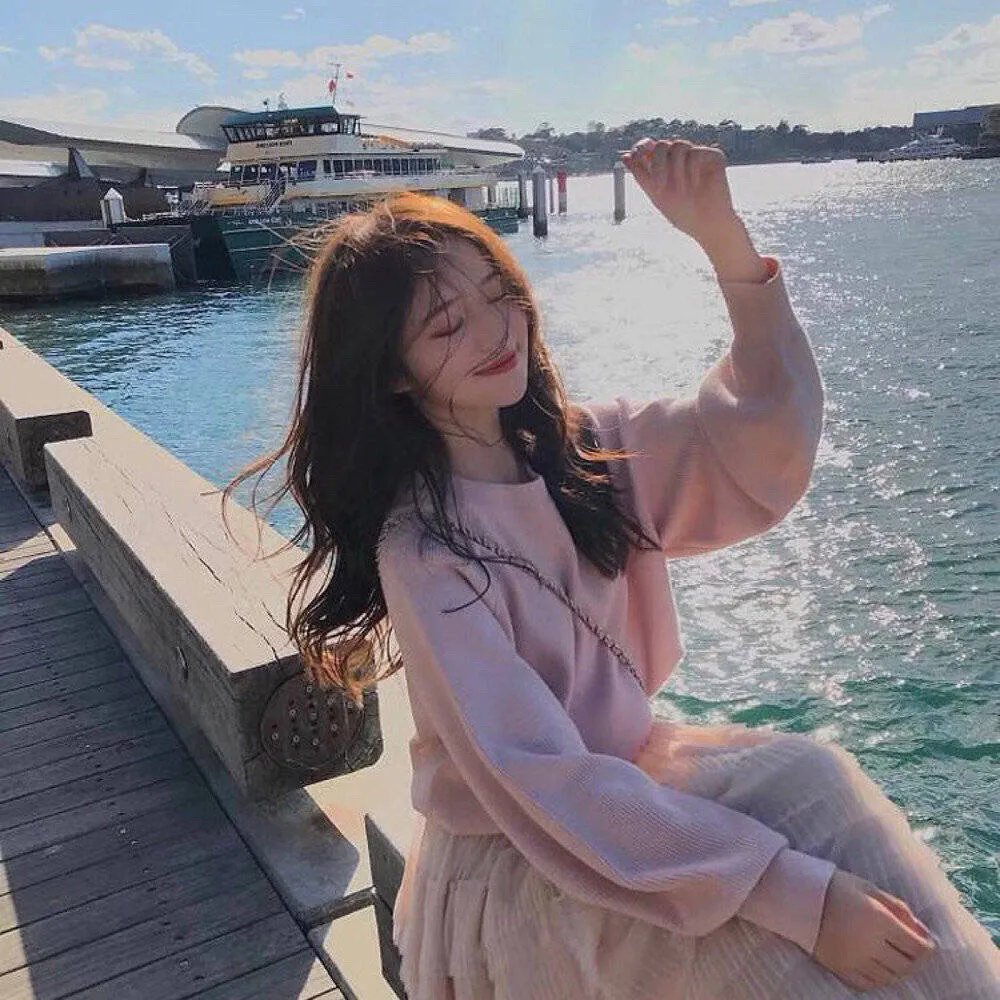 女皇陵下的风流娘们